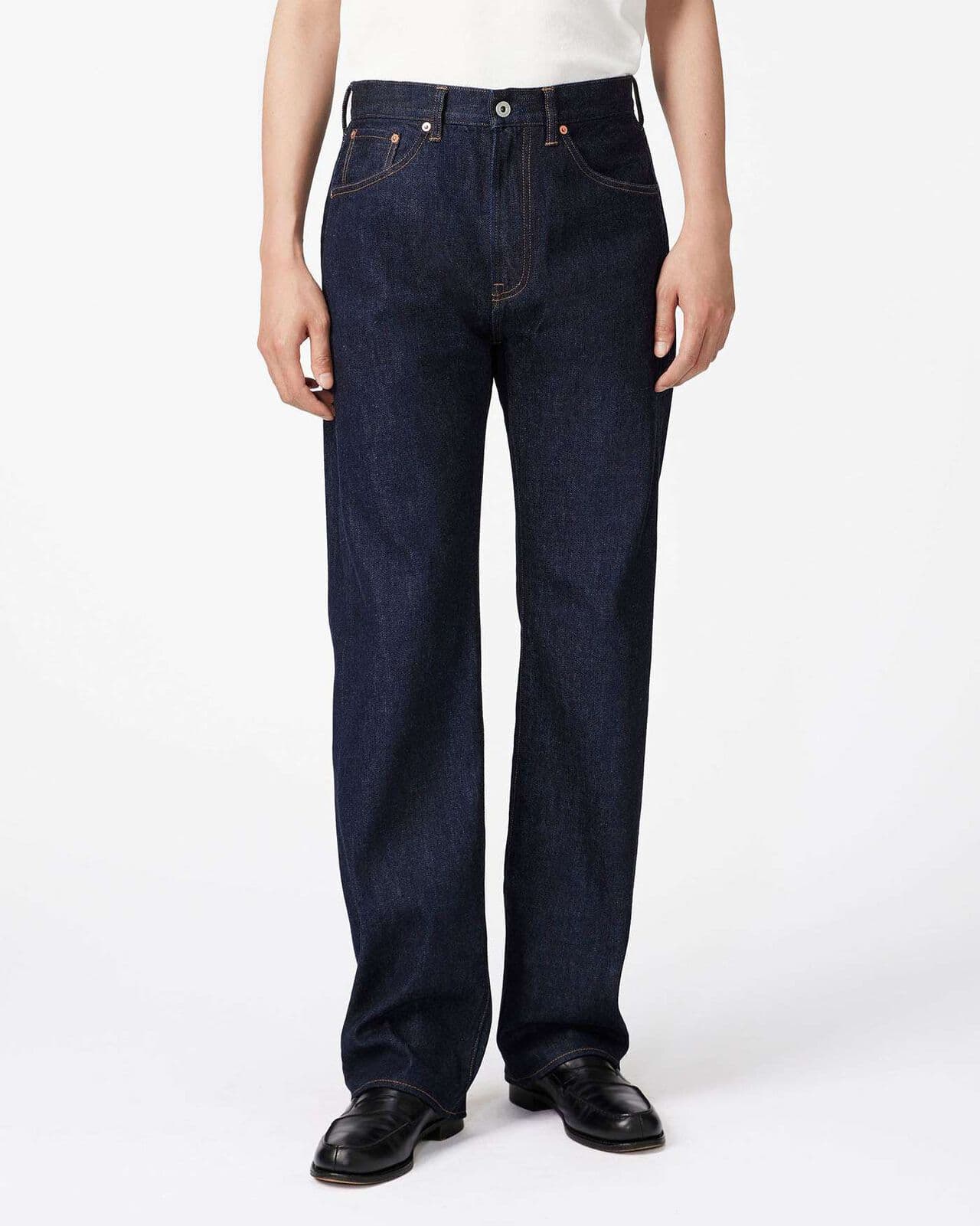 Jeans selvedge da Japan Blue em fotografia oficial de produto.